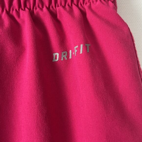 Nike Shorts - Women's Small - Picture 6 of 6